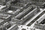 Het blok vanuit de lucht.
              <br/>
              Beeldbank Stadsarchief, 1930